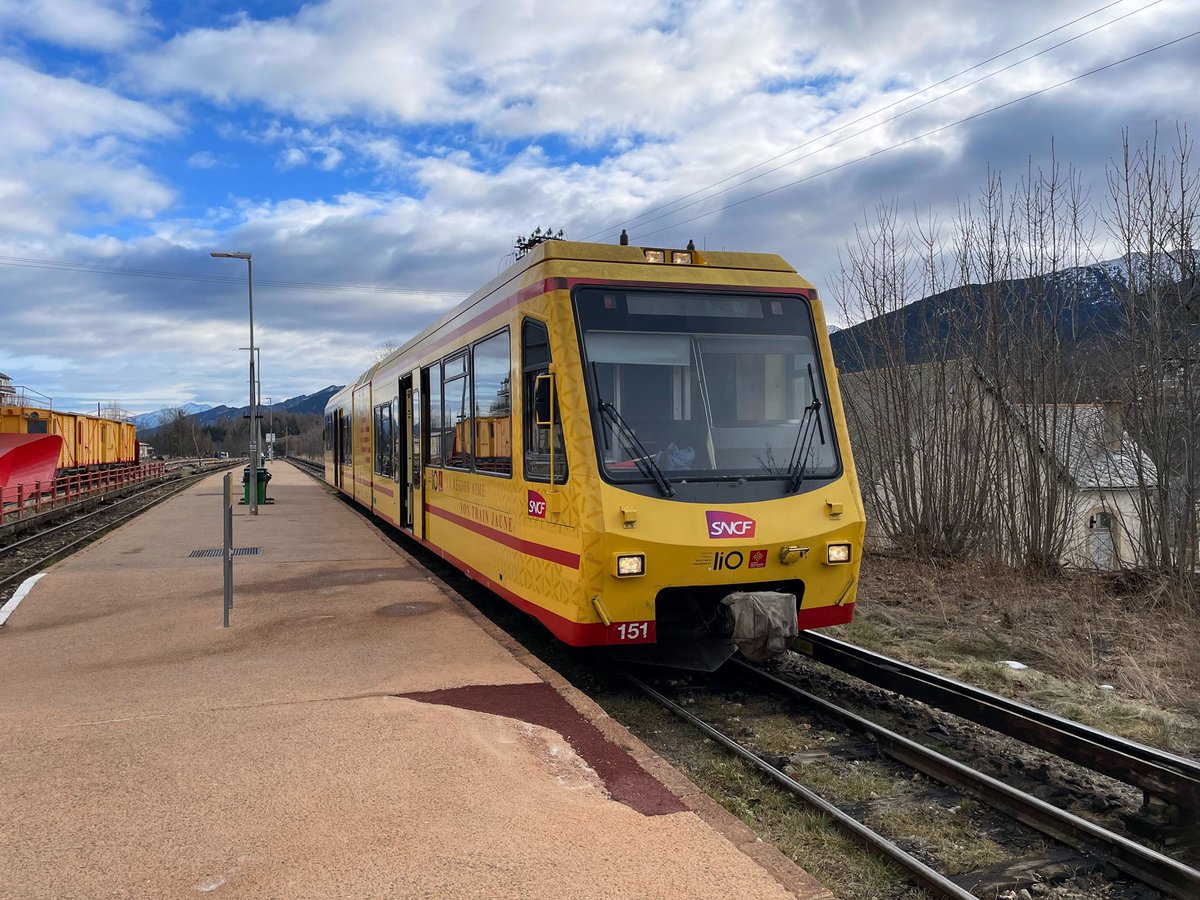 MehdiCh12663041's tweet photo. Petit voyage sur le train jaune
En Z150 pour tester 🚞 @lio_train_sncf @VoyageOccitanie #TrainJaune https://t.co/F4RTdEbuFz