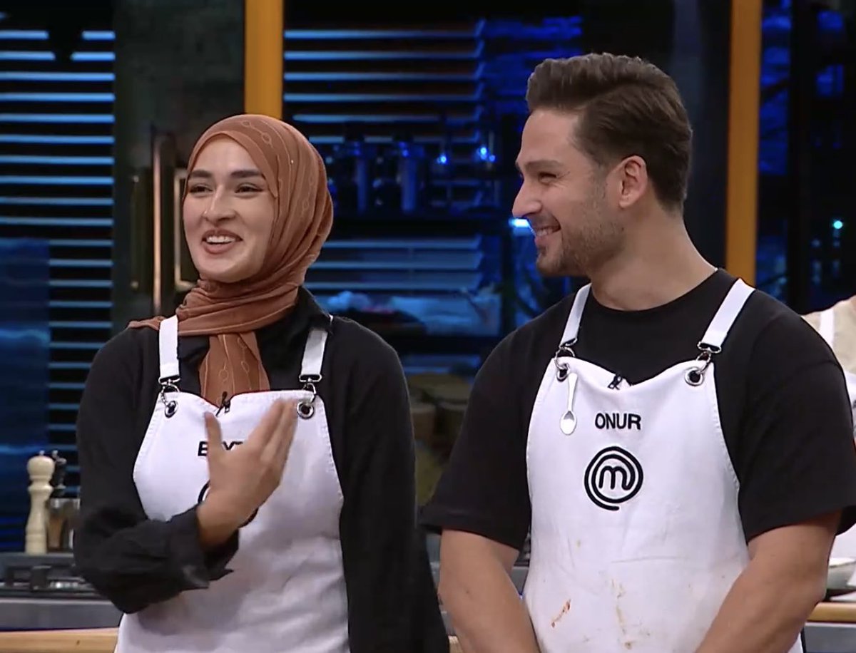 Beyza : " Şefim evt bu sezonun en büyük rengiyim ama bu adam bı harika "  #MasterChefTürkiye