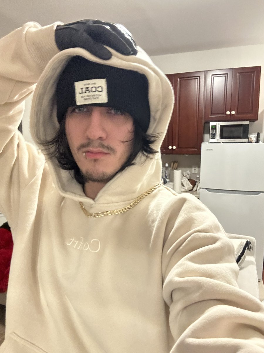 LOWKEYAVEGA's tweet photo. Be a good boy and rt my recent. Early access to next video if you do 😈 https://t.co/g57DDWE2fn