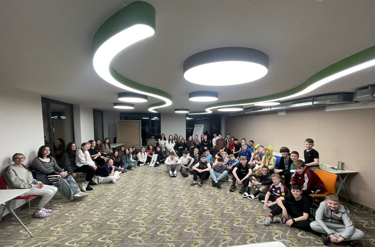 STM_PE's tweet image. Ski trip 2025

We have arrived in Austria. The students were amazing today when travelling and have all settled into their rooms. 

We are looking forward to our first day of skiing tomorrow. 

🎿⛷️