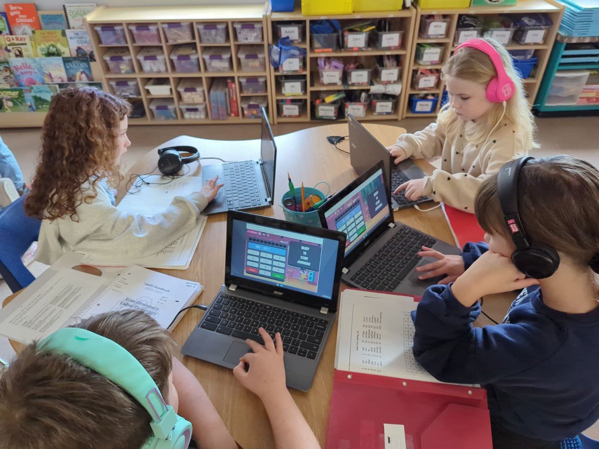 LadnerElem's tweet photo. It was great to see everyone back after a restful holiday! We saw students excited for outdoor play, working together to make the letter S, trying out a new math resource (Times Table Rockstars), and rival football fans talking up the playoffs this weekend. @deltasd37 https://t.co/AXoDassd0v