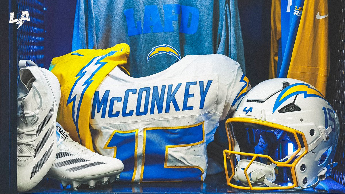 chargers's tweet photo. cleannnnn https://t.co/aOUf5ftLTN