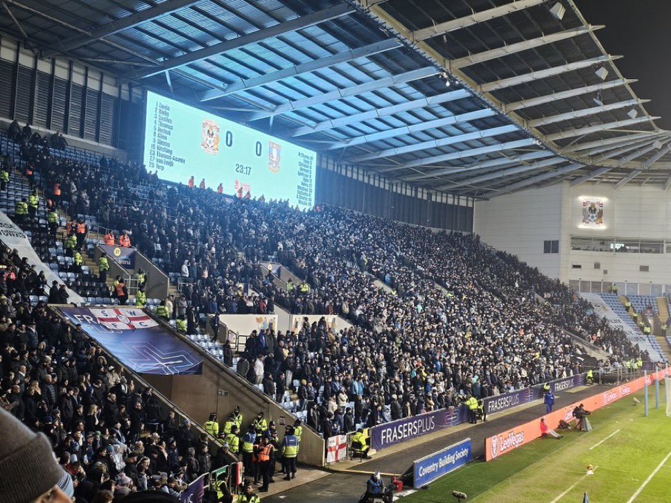 Awaydays23's tweet photo. Fantastic backing by Sheffield Wednesday at Coventry City tonight #SWFC https://t.co/4KChabte3Z