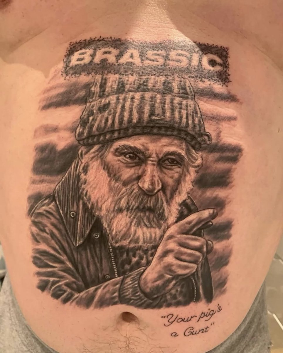 TwitForTatts's tweet photo. Your tattoo's a cunt https://t.co/TUCuU8ed6L