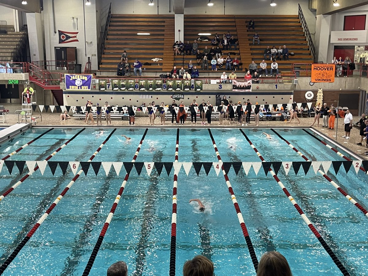 mziders's tweet photo. Jackson-Hoover, nothing beats it!  Let’s go Bears! https://t.co/LpseaxhZoX