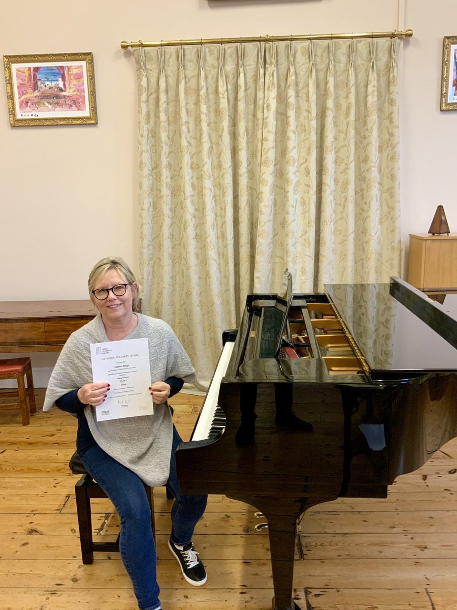 JDelbridgeMusic's tweet photo. Congratulations to Rebecca on gaining a merit in her grade 4 piano exam with @MTBExams! https://t.co/M4sKxsvUPL