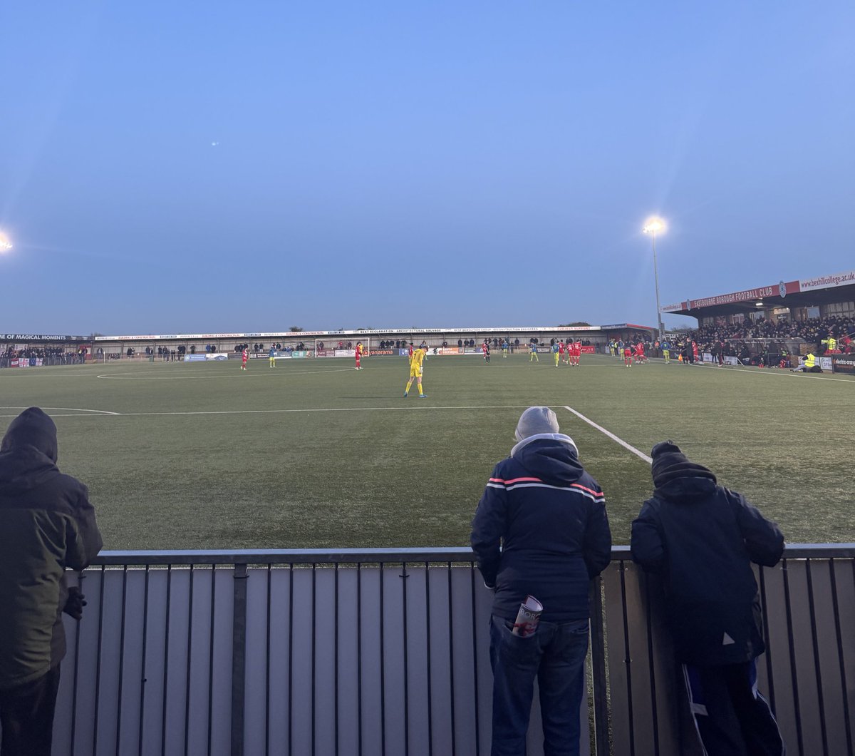GavinDonovan's tweet photo. Enjoyed my first @ebfc_official match. There’s nothing better than a cold @TheVanaramaNL game. https://t.co/KKkjqIPGdu