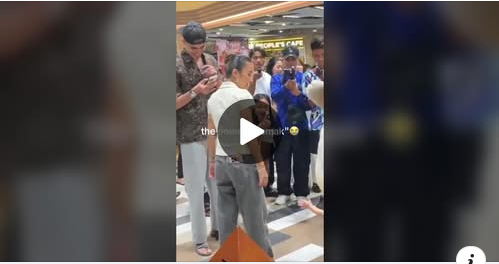 BiticoinBTI's tweet photo. VIRAL !!! Ada ibu Marahi BONEKA di Mall, demi anak. tonton videonya lengkapnya :  https://t.co/PdEJOxT3Ly https://t.co/UoClYKisR8