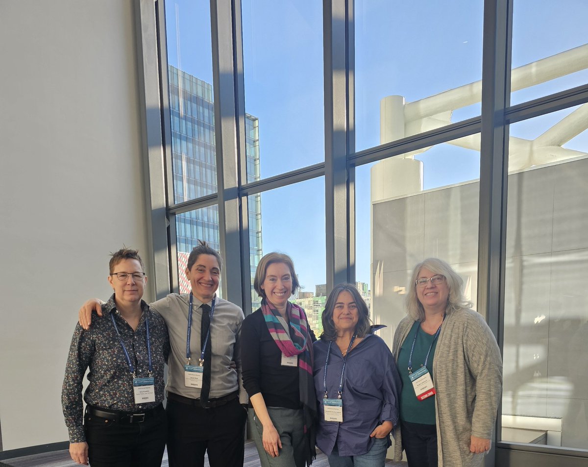 Learning from the best and most generous scholars. Thank you for the advice and encouragement! <a href="/AASELaw/">AASE</a> <a href="/TheAALS/">AALS</a>