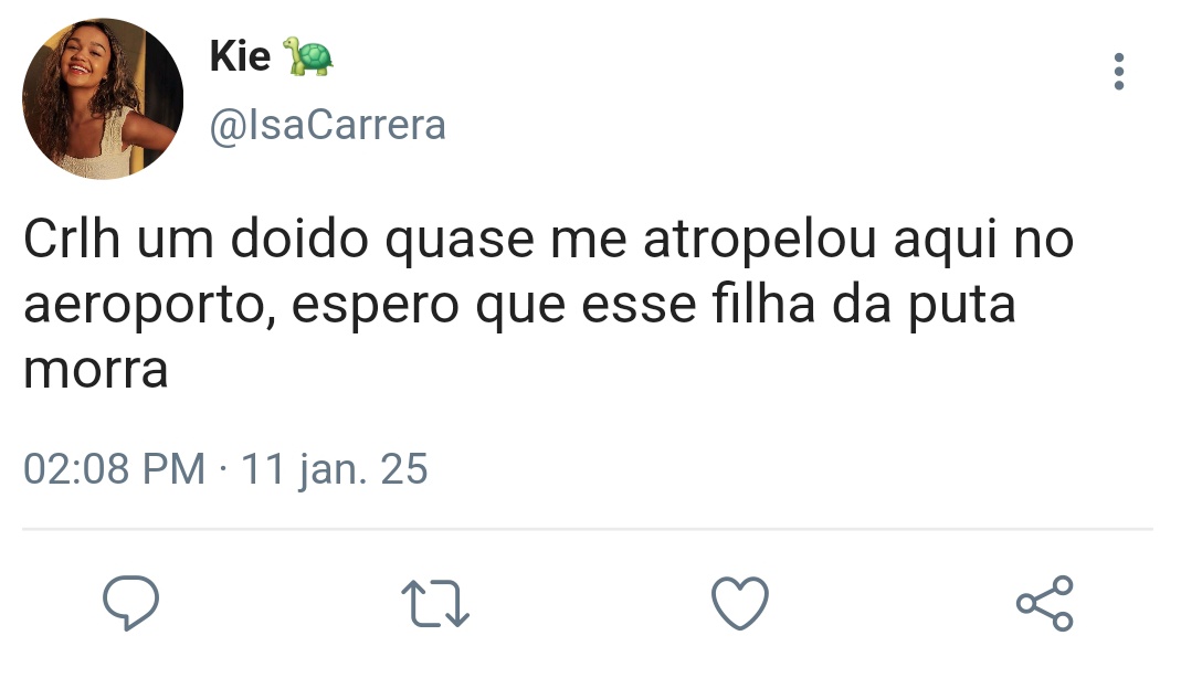 Imnotsullivan's tweet photo. Confess | Au Jiara 

Onde Kiara foi passar o verão na casa dos avós com sua prima depois de anos sem voltar em Outer Banks, e quase é atropelada ao sair do aeroporto. 

Ou Onde JJ tinha acabado de se despedir de sua namorada no aeroporto, e quase atropela uma garota que vai+ https://t.co/Ybmw6CnXIw