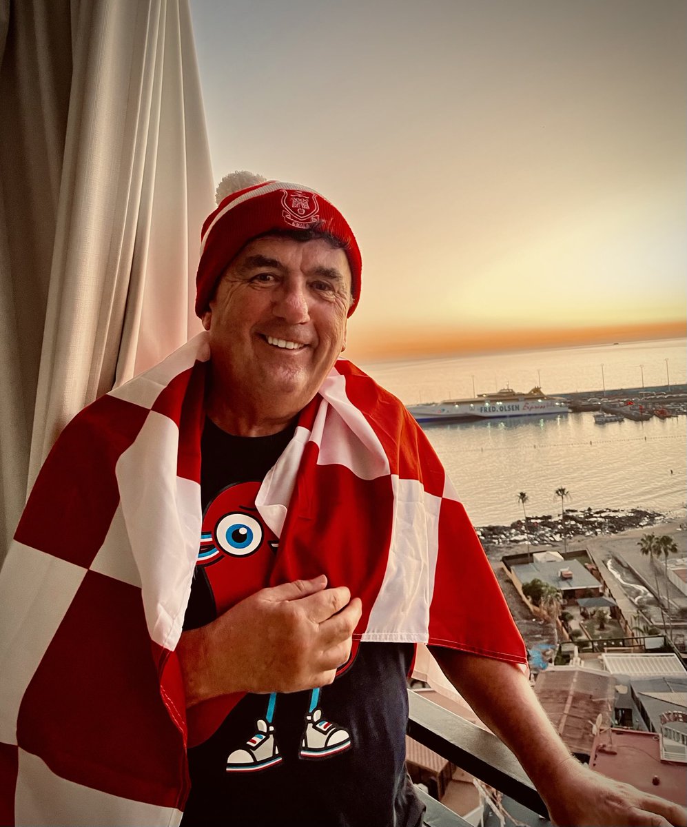 Des Cahill tweet media