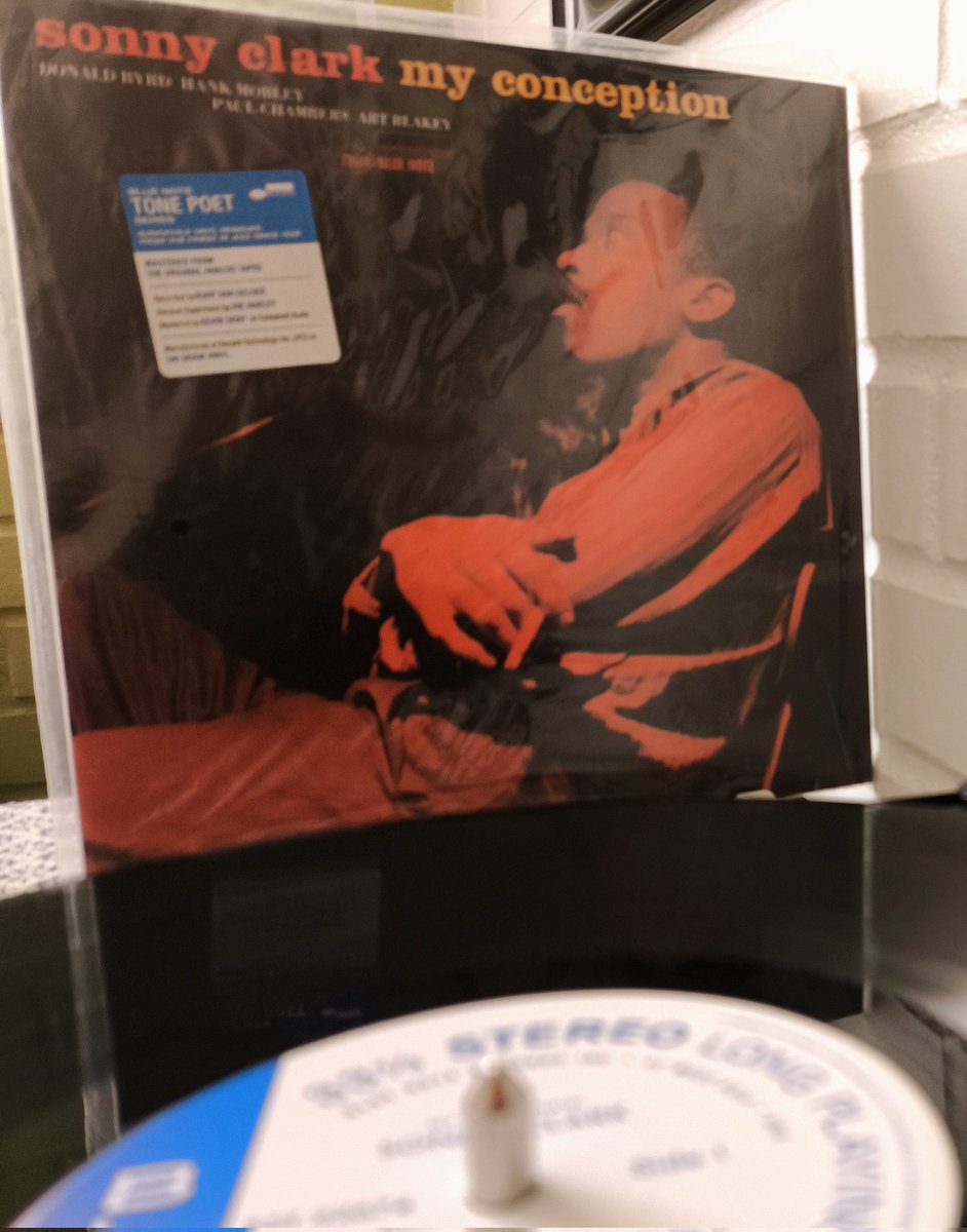 dgaticav's tweet photo. Sonando!!! 🎹🎶🎼 #MyConception #SonnyClark #DonaldByrd #HankMobley #PaulChambers #ArtBlakey @bluenoterecords @Fer_BakyDan @elanarca @dbustamante1 Sonny Clark se merece más reconocimiento https://t.co/bJG1hGqGEc