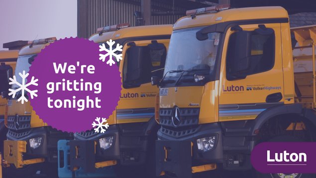 lutoncouncil's tweet photo. 🚚 We'll be out gritting priority routes from 10pm.

❄️ Main footbridges will also be treated in the morning from 5am.

Please stay safe and take care. https://t.co/npGwN7SZiq