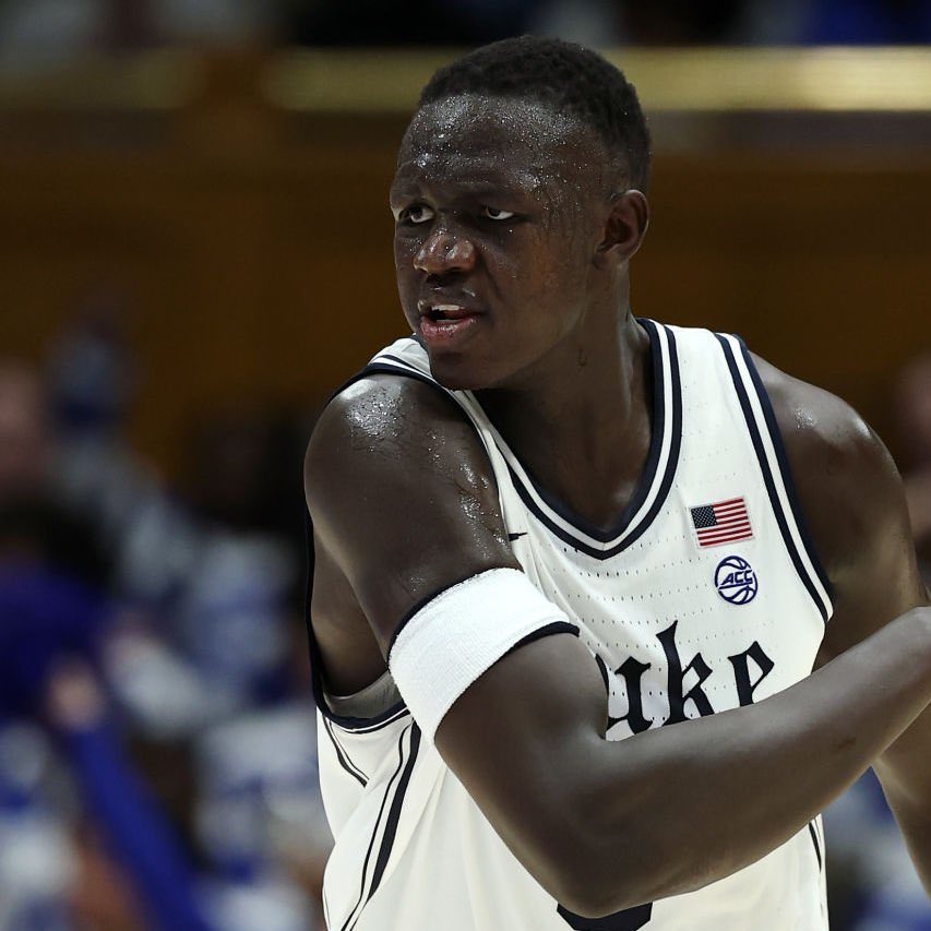 BlueDevils's tweet photo. Khaman Maluach today:

19 points (6-7 FG, 7-8 FT)
10 rebounds
1 block

MONSTER. https://t.co/Y2V39oLF04