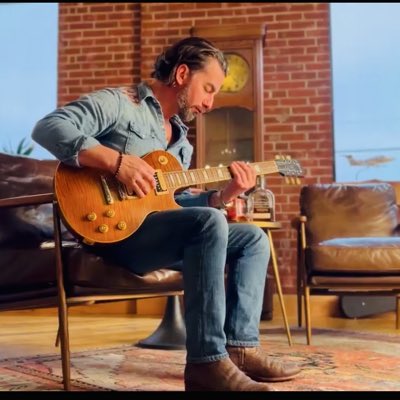 cliffnance's tweet photo. #NewProfilePic https://t.co/QRGVRLjfgR