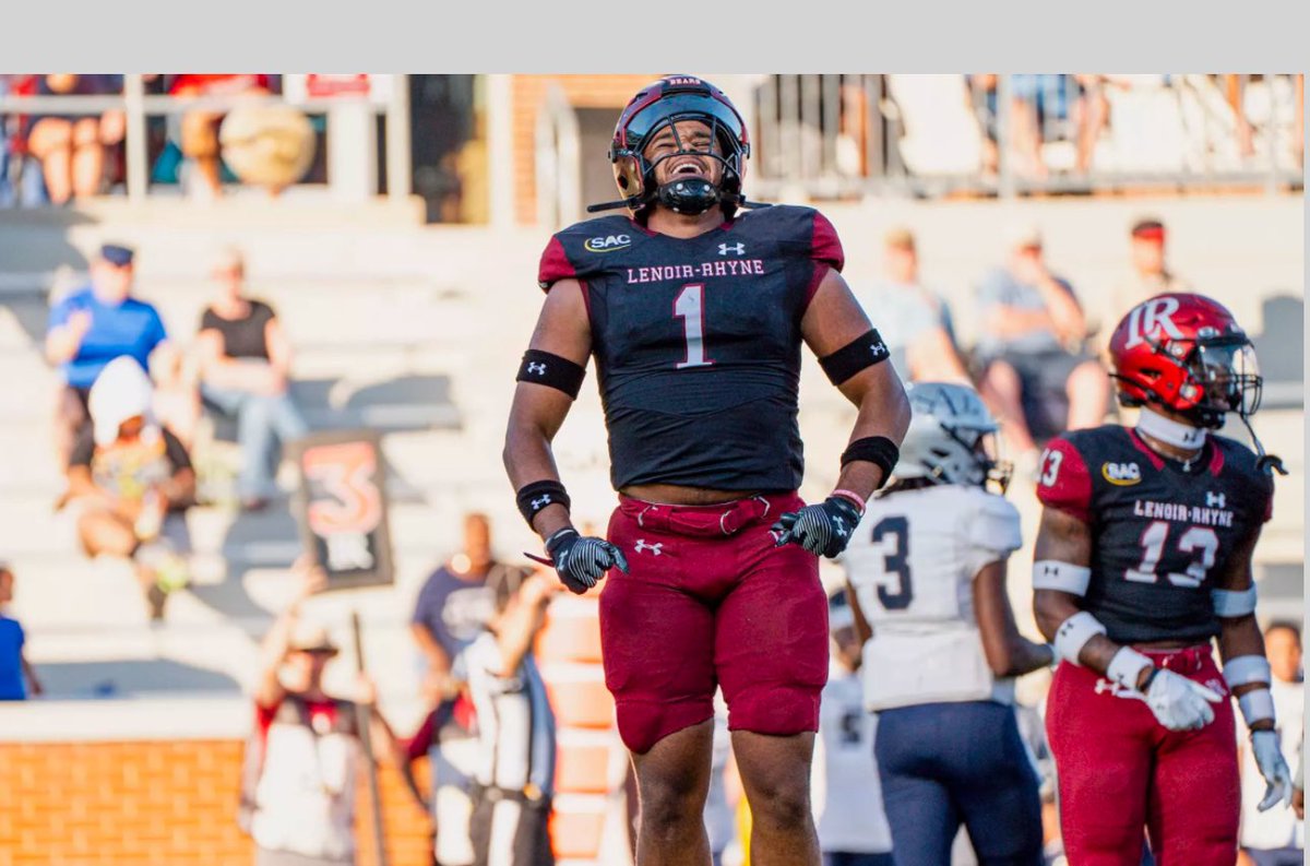 After a great conversation with <a href="/NickVagnoneLR/">Nick Vagnone</a> i’m blessed to receive and scholarship offer from Lenoir-Rhyne University!