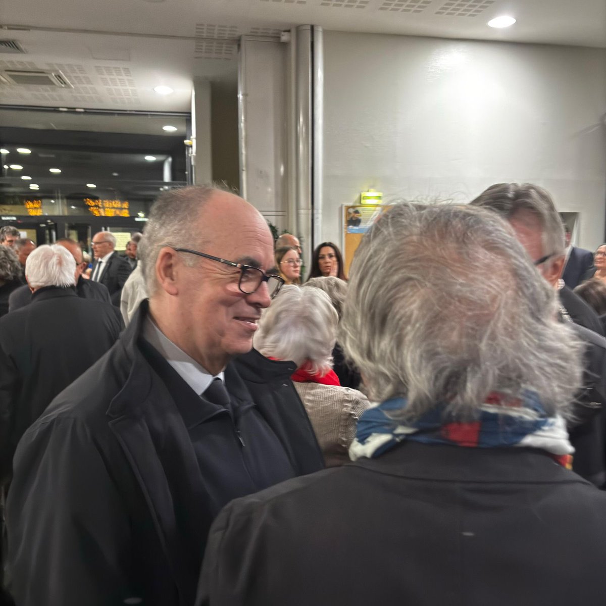 Tesson59's tweet photo. Hier soir, j’ai assisté à la cérémonie des vœux du maire de #Cuincy, Claude Hego. Un moment d’annonce des projets de la commune voisine de #Douai pour #2025. J’ai eu le plaisir de rencontrer beaucoup de connaissances que je remercie pour leur accueil ! https://t.co/ioOrDJ02iI