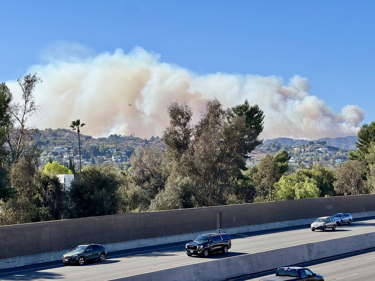The view from the Fashion Square mall in Sherman Oaks.