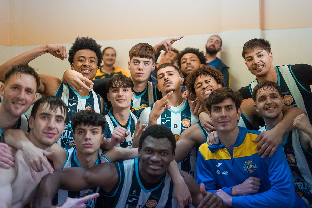 EMPEZAMOS EL AÑO CON VICTORIAAAAA 🏀📸