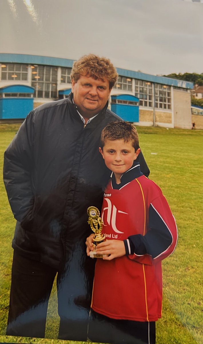 Johnny Kay tweet media