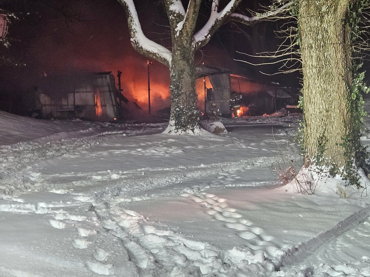 XFDPIO's tweet photo. Around 0630 this morning, crews from Company 31 assisted Xenia Township Fire Department with a barn fire on Stevenson Rd. The barn is a complete loss, no civilian or firefighter injuries reported. The cause remains under investigation. https://t.co/hkkQ5aXKiT
