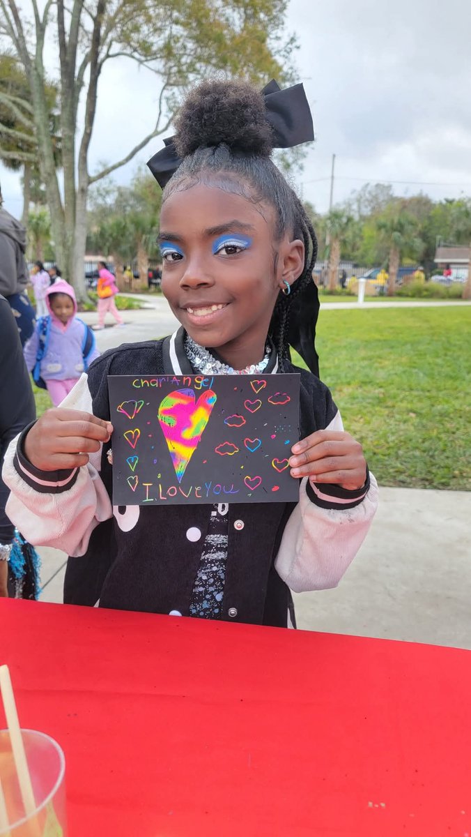 TurieTSmall's tweet photo. MLK HEALTH Fair! The Dancing Bulldollz had a great educational experience @CityOfDaytona @volusiaschools https://t.co/u6zavFXSPj