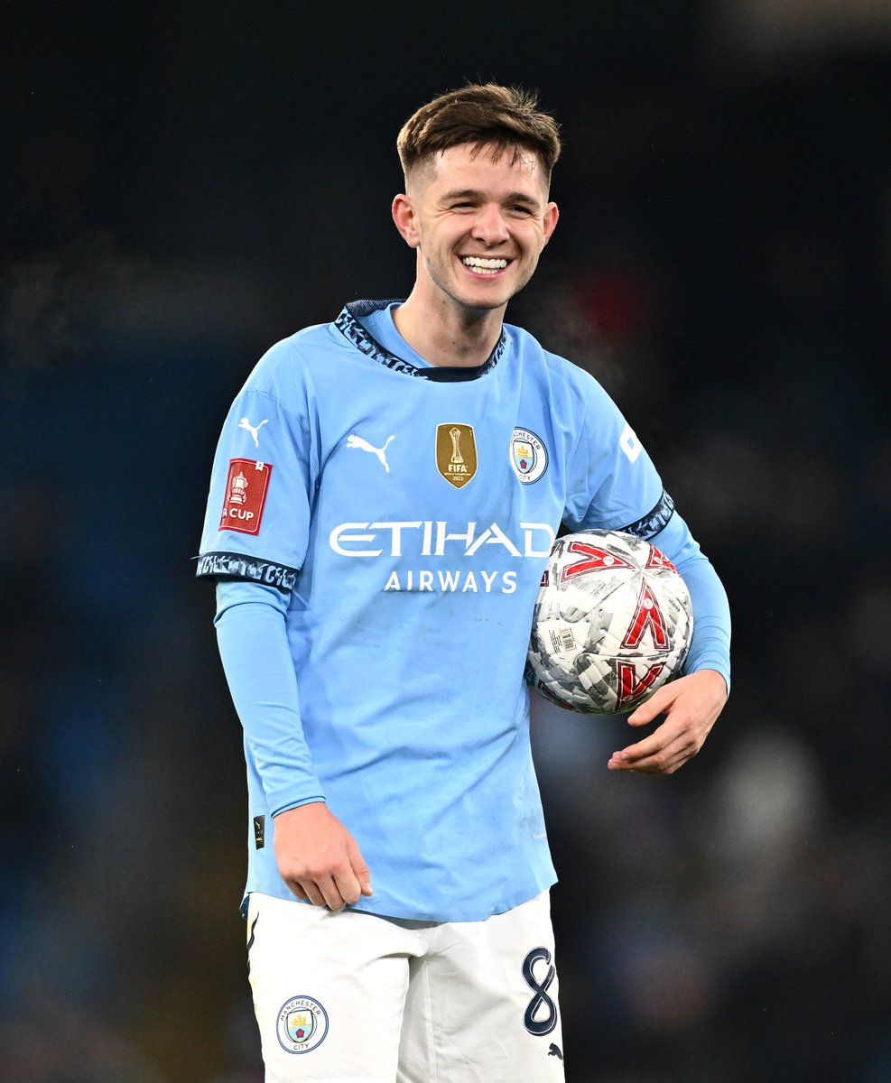 EmiratesFACup's tweet photo. James McAtee began the evening without a goal at The Etihad for @ManCity.

He ended it with a hat-trick.

#EmiratesFACup https://t.co/bIrH0wD2yW