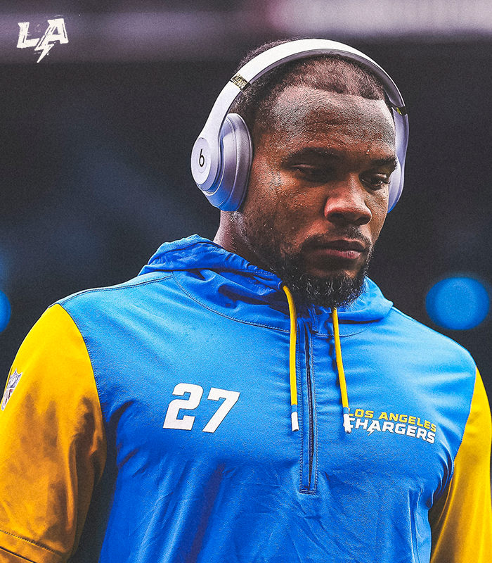 chargers's tweet photo. locked in 🔒 https://t.co/7xXU153eBr