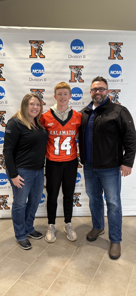 Thank you coach, <a href="/CoachZorboKZOO/">Coach Zorbo</a>  for an amazing visit at Kalamazoo College today!