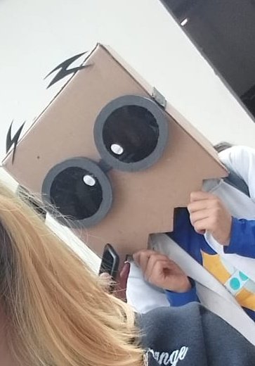 Alisoncatherin7's tweet photo. Mi cosplay de Dr. flug ❤️✨🎩
#RELEASEVILLAINOUS #CartoonNetwork @StreamMaxLA https://t.co/d0R4O7NLxO