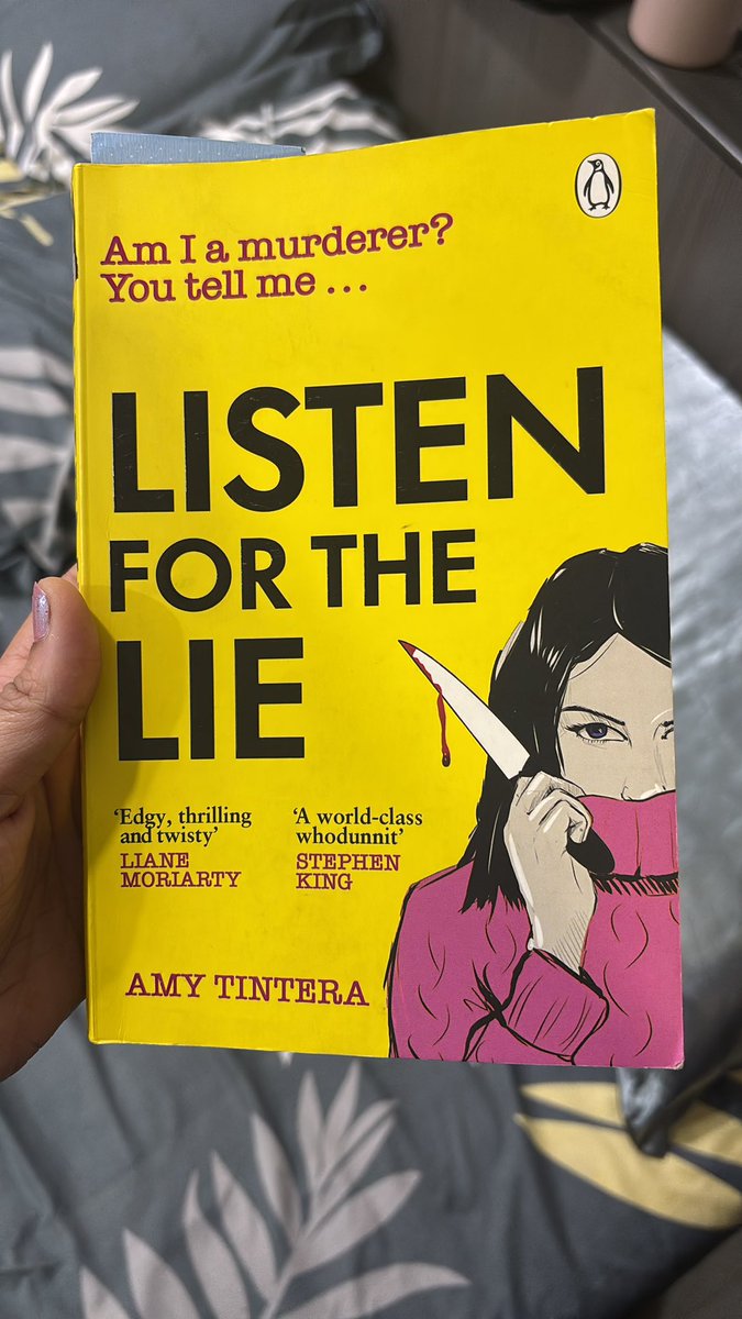 readswithchai's tweet photo. A fast-paced and interesting murder mystery written in alternating format of a podcast and a novel. 

Extremely engaging and a must read for anybody who’s looking to just fly through a murder https://t.co/Yk9izGfQE5