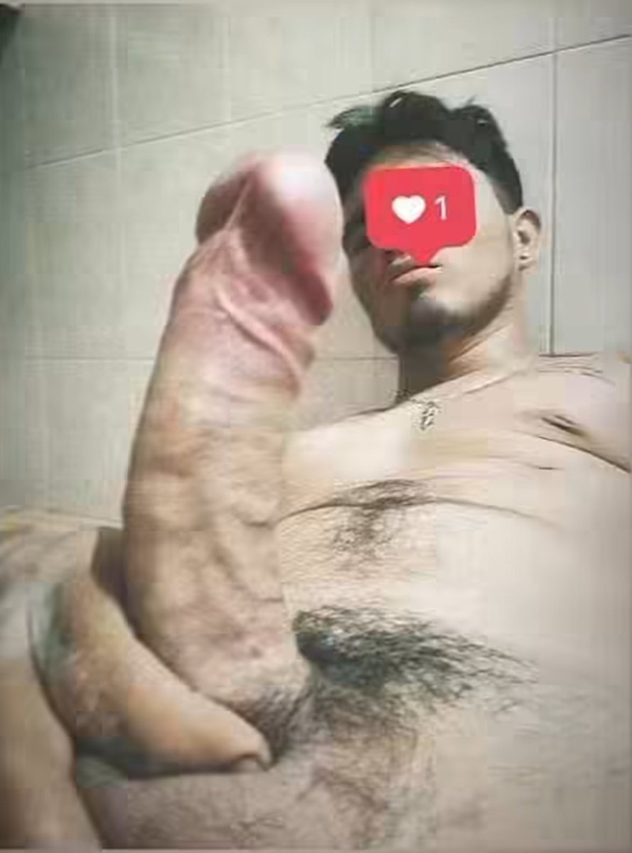 chicosLatinmx's tweet photo. Celoso yo? https://t.co/lRsoOyN7os