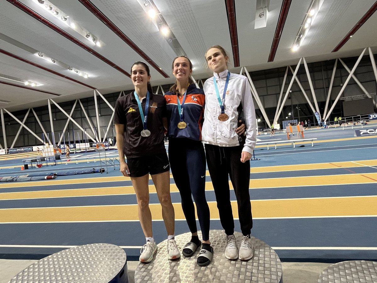 Atletisme_FCA's tweet photo. 😱😱

Tros de Pentatló femení que ens han dedicat aquestes atletes!

🥇 @RoviraIvet segon consecutiu 3794
🥈 @c_gabaldon7 3770 p.
🥉 Zuzanna Bednarek 3759 p. 

Sub 23

🥇 Martina Miquel 3009 p.
🥈 Olivia Salmerón 2711 p.
🥉 Martha Valdez 2563 p.

L’enhorabona! https://t.co/VauIL3hV7r