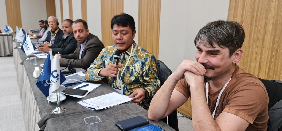 ilc_uek's tweet photo. Engaging discussions during the #InstitutionalCapacityBuilding and #DigitalTransformation Certification Program have sparked innovative ideas to advance organizational capacity and foster collaboration in the trade union sector. #ILC #ÇASGEM https://t.co/C12Tv36VId