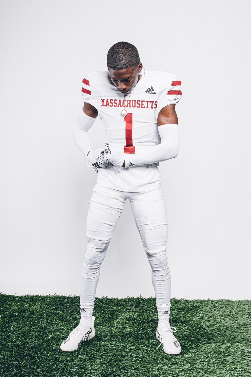 I will be in enrolling early to University Of Massachusetts in January!! <a href="/TMRamFootball/">Trotwood Madison Football</a> <a href="/UMassFootball/">UMass Football</a> @FightMA247 <a href="/JakeLaneUMass/">Jake Lane</a>