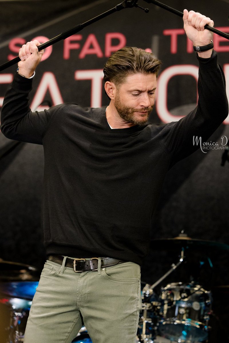ackles_media's tweet photo. Jensen Ackles #SPNSeattle 2024
pics @MonicaDPhoto https://t.co/pMI1q3LVpQ