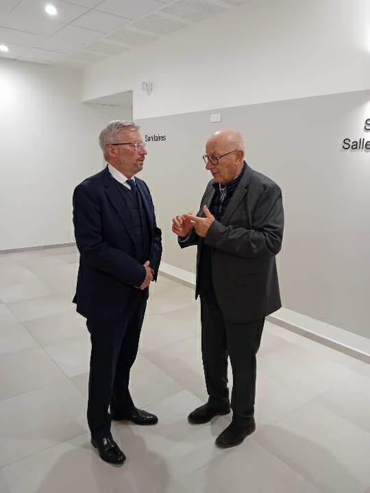 Prefecture42's tweet photo. Retour en images sur l'inauguration de la mairie de #Chavanay, en présence de Dominique Schuffenecker, secrétaire général de la préfecture de la Loire. https://t.co/lB8eSXFpM6