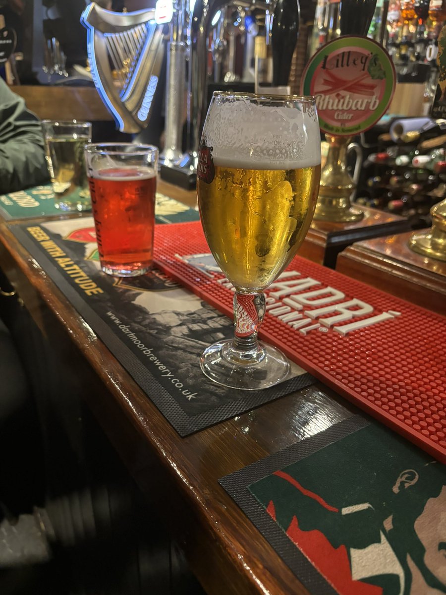 JacobMitchell95's tweet photo. beat on the pitch but won’t be beat for pints consumption @wellingunited https://t.co/jzwFRL7zkH