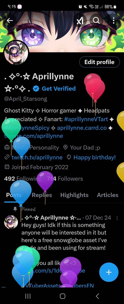 April_Starsong's tweet photo. 💜👻💚Balloons for my birthday! I still think this is so cute. ₍₍ ◝(・ω・)◟ ⁾⁾

Will I get to see you guys tonight for the birthday bonanza?💚👻💜 https://t.co/NrRA1ykSxT