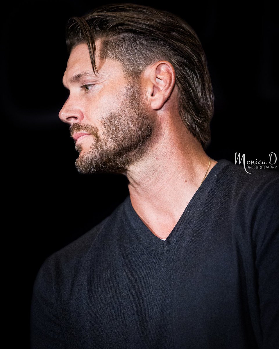 ackles_media's tweet photo. Jensen Ackles #SPNSeattle 2024
pics @MonicaDPhoto https://t.co/NUKVrwzcHQ