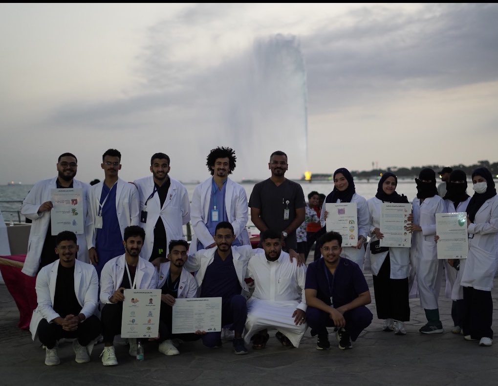 layanfahd26's tweet photo. I was honoured to be part of this campaign and talk about antibiotic resistance and give the community the knowledge about it, thanks to all of my colleagues and to dr. Khalid Eljaaly and dr. Abrar Thabit for this great opportunity.
@khalideljaaly 
@AbrarThabit https://t.co/OBrUXuNruE