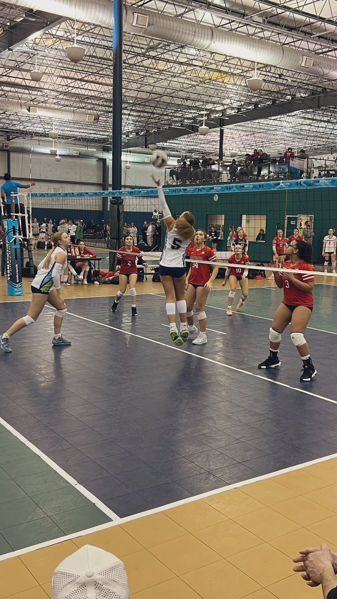 Ava_hyde26's tweet photo. It’s that time again !!!! First tournament 15’s season 2-1! Ready strong for gold tomorrow!! @Coach_Geoff_ @nxt1sports @TeamIndianaVB #TI #Indiana #volleyball https://t.co/DcLPz0cSPv