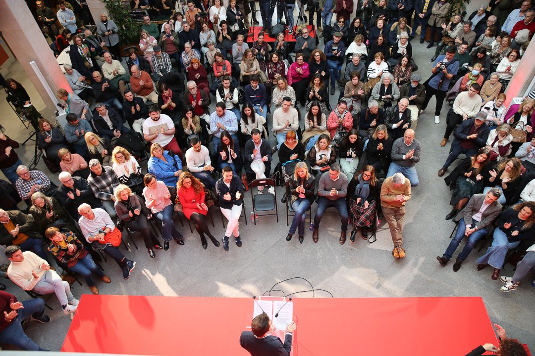 lydiiateran's tweet photo. Volver a creer, a tener ganas. 🌹

@pedro_casares https://t.co/miUDyumGen