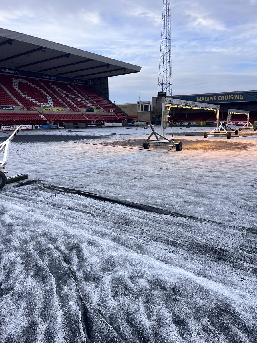 MattPovey (@poveypone) on Twitter photo What a week what a day 😅 massive shout out to my match day divoters/ & staff <a href="/CallumLoud9/">Callum Loud - CGL Turfcare</a> & Laurence, Pitch preformed well considering I haven’t seen it for over 10 days(undercover). Il take wind and rain weather warnings over -7 and freezing fog any day! onto Tuesday we go 🌱 What a week what a day 😅 massive shout out to my match day divoters/ & staff <a href="/CallumLoud9/">Callum Loud - CGL Turfcare</a> & Laurence, Pitch preformed well considering I haven’t seen it for over 10 days(undercover). Il take wind and rain weather warnings over -7 and freezing fog any day! onto Tuesday we go 🌱