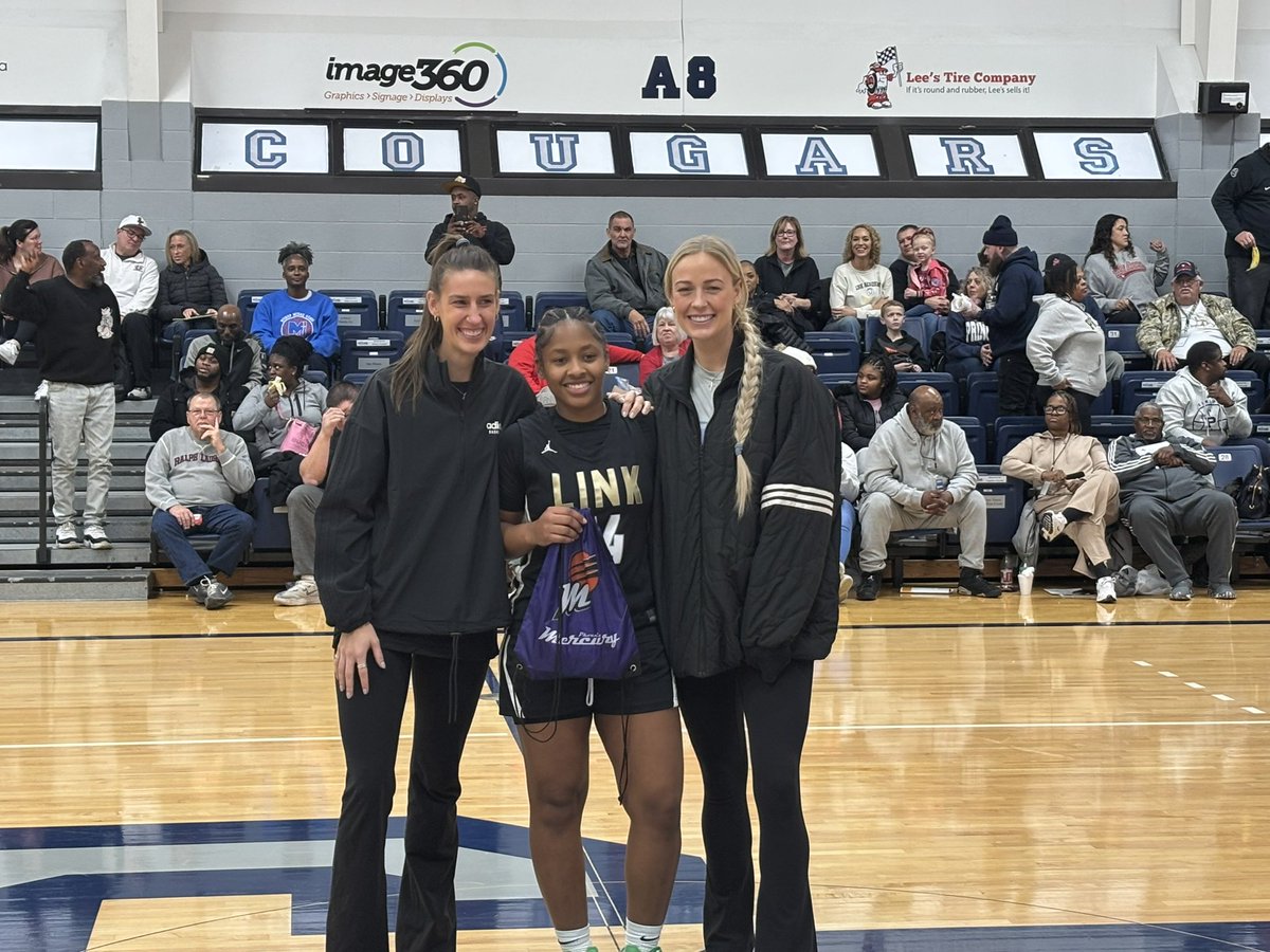MVP of the game is… <a href="/lailah_hatcher/">laii.laii</a> 
#PartofthePride🦁 #MVP <a href="/sophiecclassic/">Sophie Cunningham Classic</a>