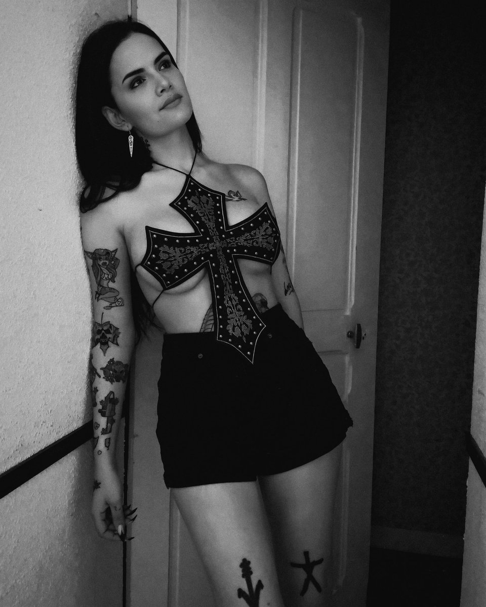 LAURA BADLER tweet media