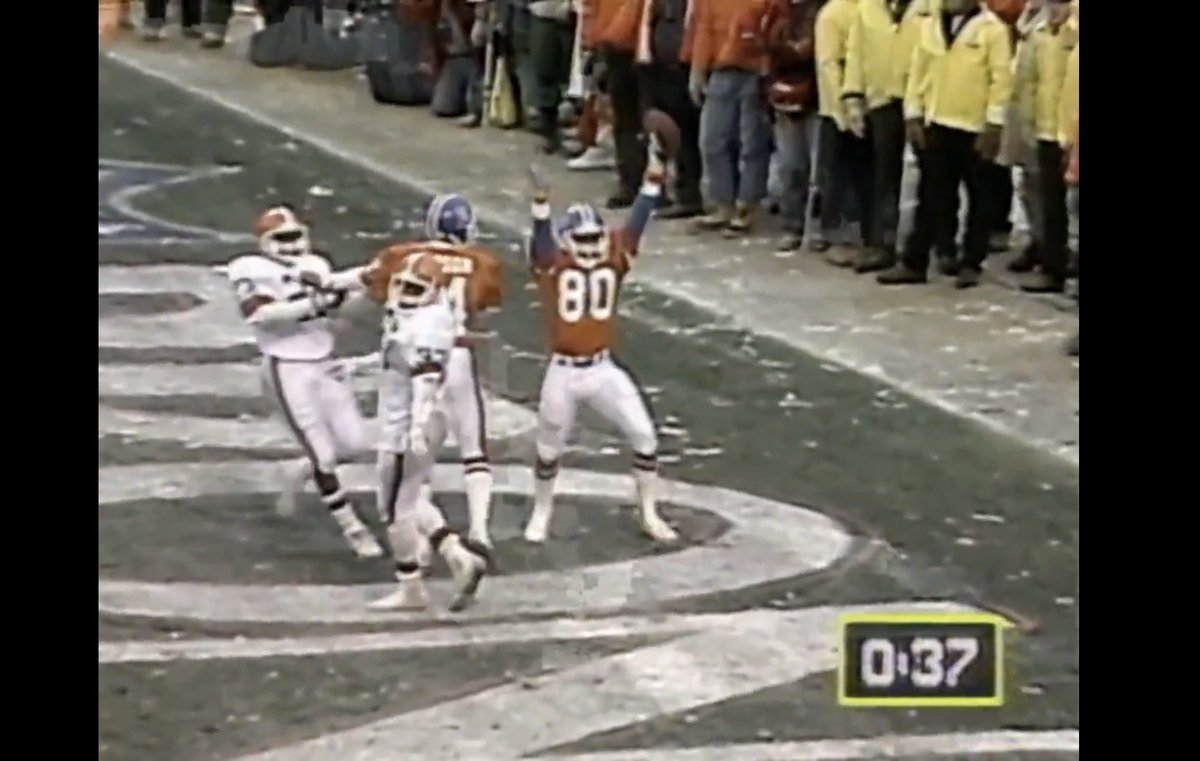 bfrischy7's tweet image. 38 years ago today #BroncosCountry It was really awesome and I’m really old 🤣 #TheDrive #Broncos