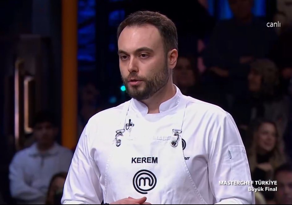 Kerem şef TÜRK ismi koyduğu tabakla resmen şov yapmış …Helal olsun sana şef …

 #mastercheftürkiye #kerembilginer