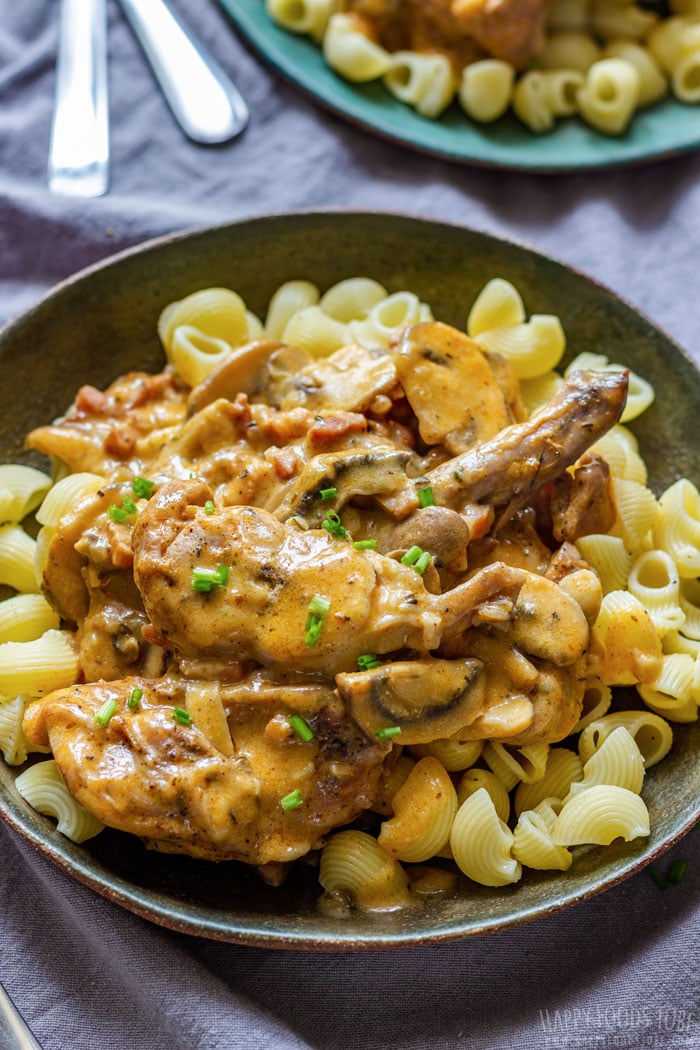 HappyFoodsTube's tweet photo. 😋 https://t.co/H3xjrTbg4o
Make a rich and comforting creamy instant pot rabbit in no time. Tender rabbit pieces simmered in a flavorful creamy mushroom sauce for a hearty meal. #rabbitrecipes #instantpotrecipes #creamyrabbit #instantpotrabbit #pressurecooking https://t.co/2S2pRKaRf0