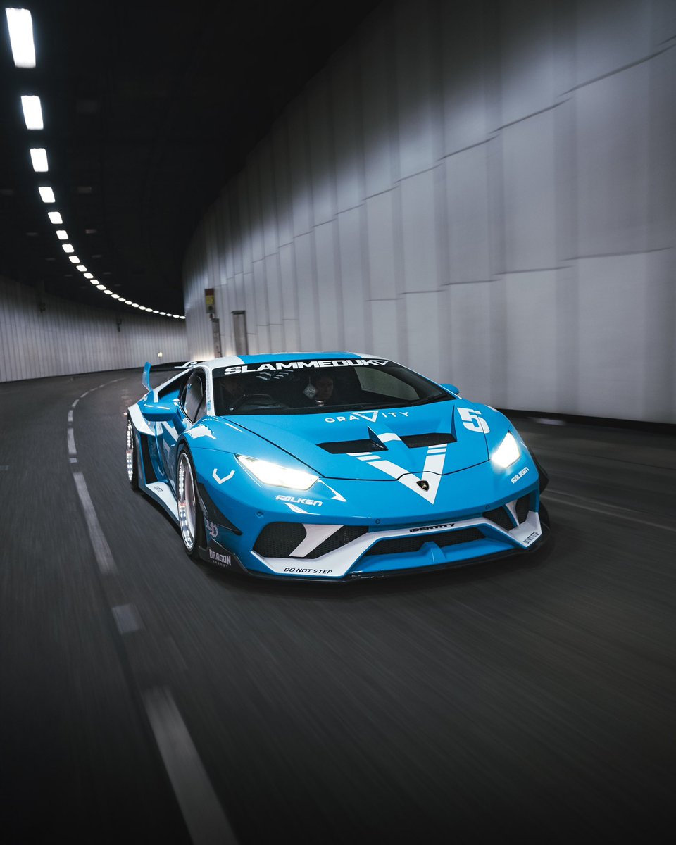 Oscar_DSG's tweet photo. It’s been a while since I’ve posted on here…

So what’s a better way to end the dry streak with none-other than a Liberty Walk Huracan 💨💨

https://t.co/pYMV6Ld67a https://t.co/49xKQE3eHL